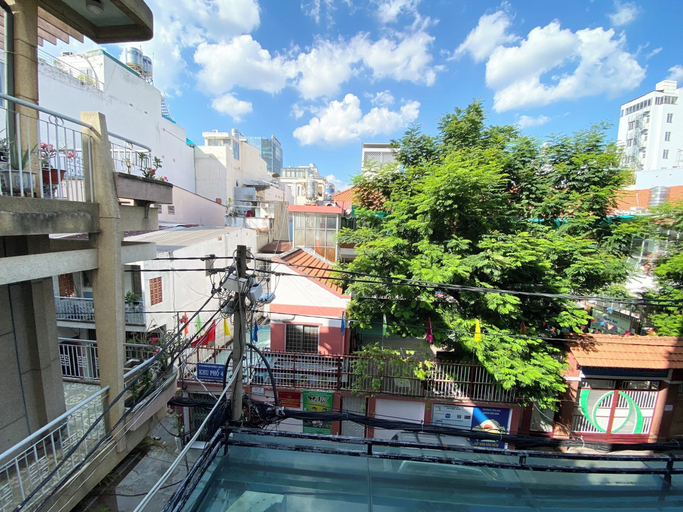 Sport & Beauty, Home Away Minh Khai, District 3