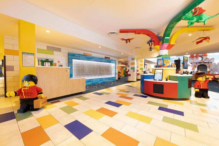 Public Area, Legoland New York Hotel, Orange