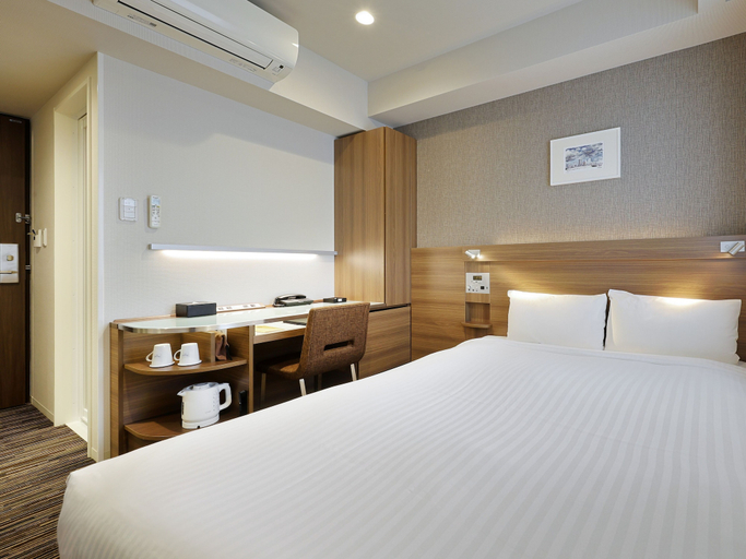 Bedroom 5, Keio Presso Inn Hamamatsucho, Minato