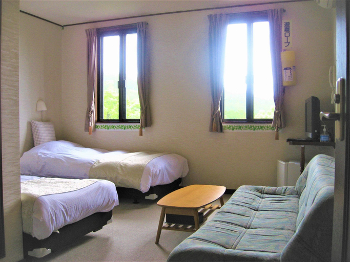 Bedroom 2, お宿木もれ日, Itō