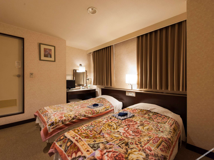 Bedroom 2, Business Hotel Suzuya, Takasaki