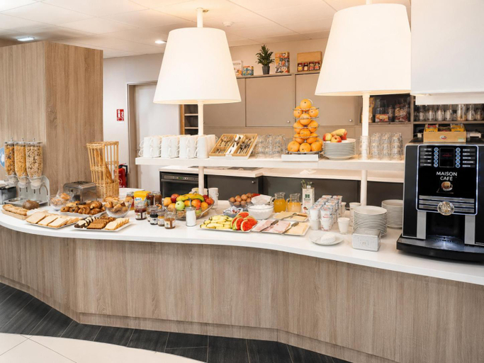 Food & Drinks 5, First Inn Hotel Paris Sud Les Ulis, Essonne
