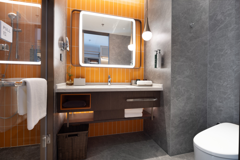 Bathroom 5, Home2 Suites by Hilton Guiyang Guanshanhu, Guiyang