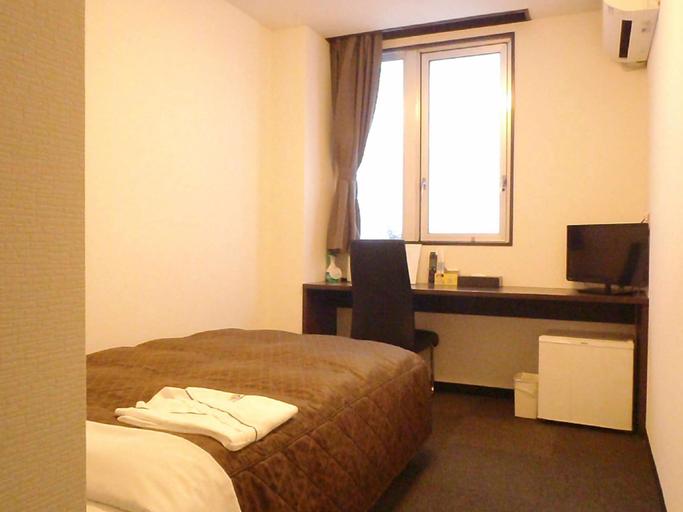 Bedroom 2, Misawa Highland Hotel, Misawa