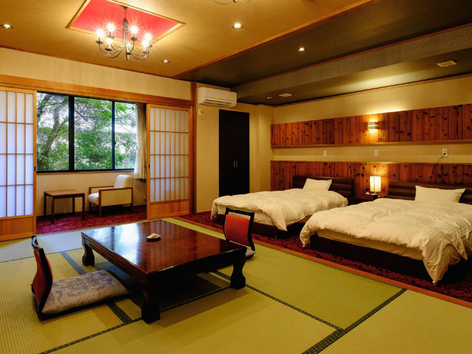 Bedroom 3, Misasa Onsen Koraku, Misasa