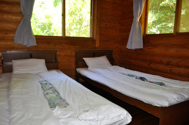 Bedroom 2, Hotel Uneri, Okinoshima