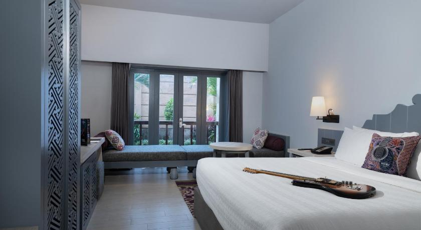 bedroom 30