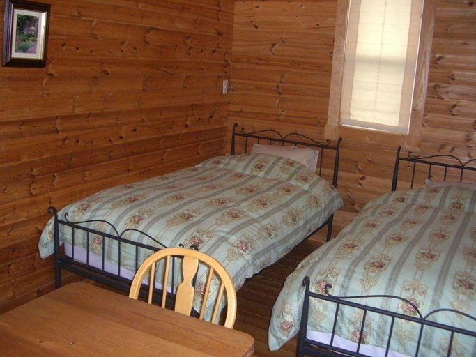 Bedroom 2, Lassy Condominium, Nishihara