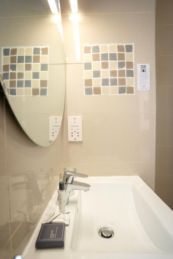Bathroom 3, Apartments @ 125, Gaborone