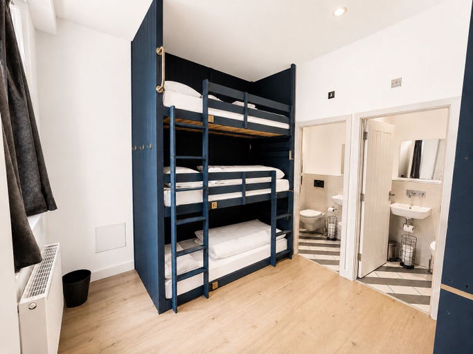 Room 2, Base Camp Hathersage, Derbyshire