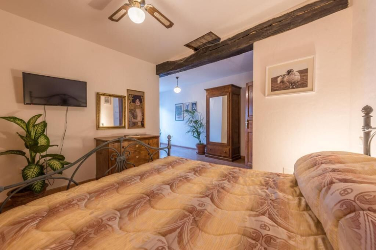 Bedroom 2, Lemon Tree Boutique Guesthouse, Perugia