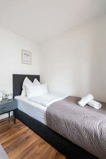 Room 4, Coyhomes Steyr Riverside, Steyr
