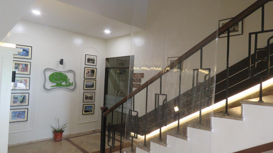 Others 4, The Boulevard Hotel, Purbi Singhbhum