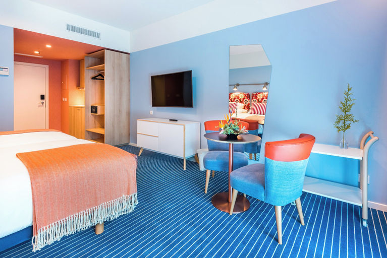 Bedroom 3, Pestana Casino Studios, Funchal