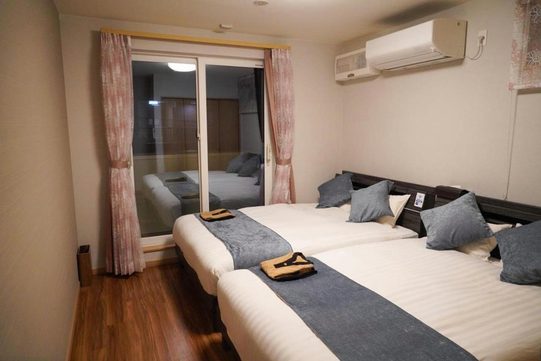 Bedroom 2, Hakodate MOTOMACHI guesthouse, Hakodate