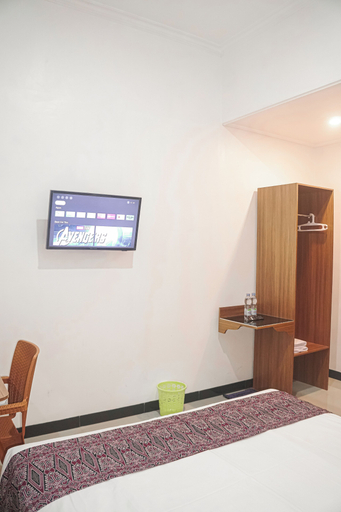 Bedroom 4, RR -2 Syariah Hotel SLG, Kediri