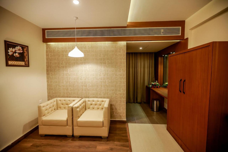 Others 2, Nesma Palace, Kannur