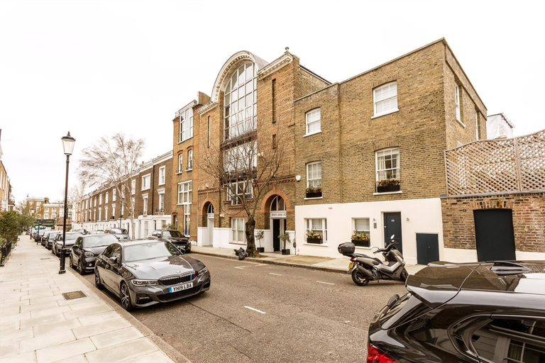 Exterior & Views 2, Classy Notting Hill Nest, London