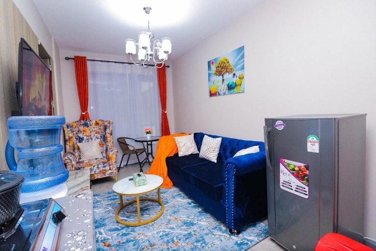 Others 5, Toque Hotel, Starehe