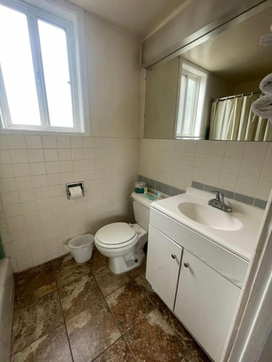 Bathroom 5, Mission Bay Motel, San Diego