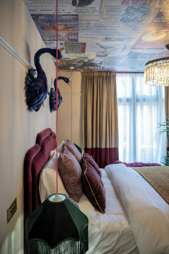 Room 4, Black Cap Camden, London