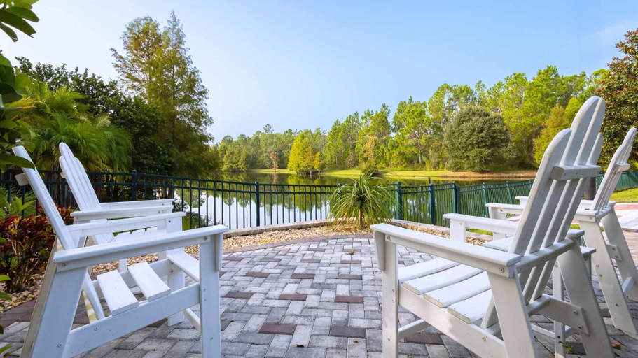 Property grounds 2, Sunlit Escape Resort Stay, Osceola