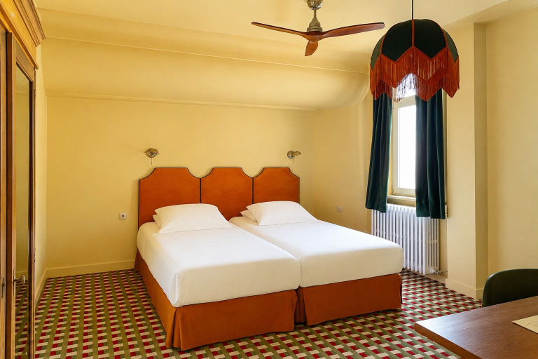 Bedroom 4, Latroupe Hotel Le Berger., Bruxelles