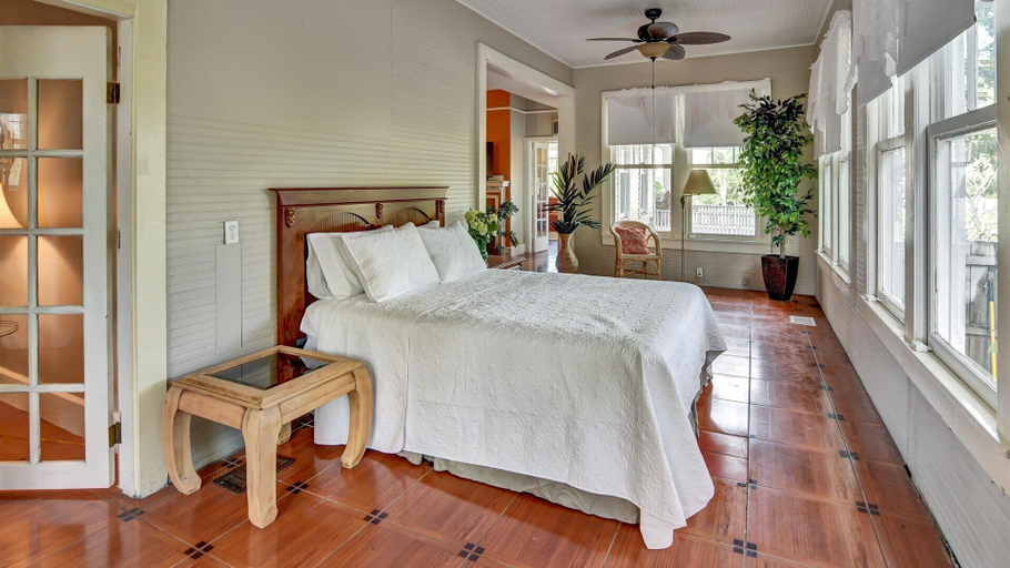 Bedroom 2, Arcadia Bed & Breakfast, Desoto