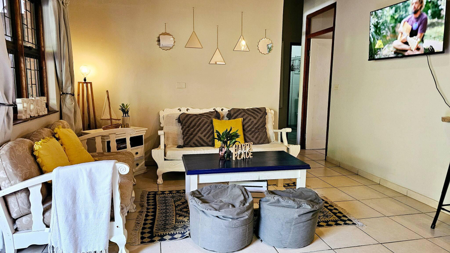 2, Crabb Cottage and escape, Umkhanyakude