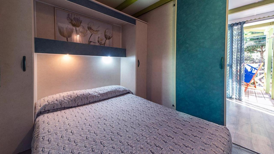 Bedroom 2, Elba Travels, Livorno