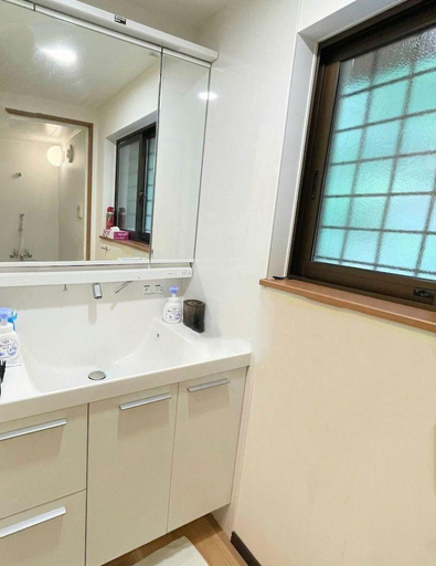 Bathroom 3, One Night, One View, One Destiny, Yotsukaido, Yotsukaido