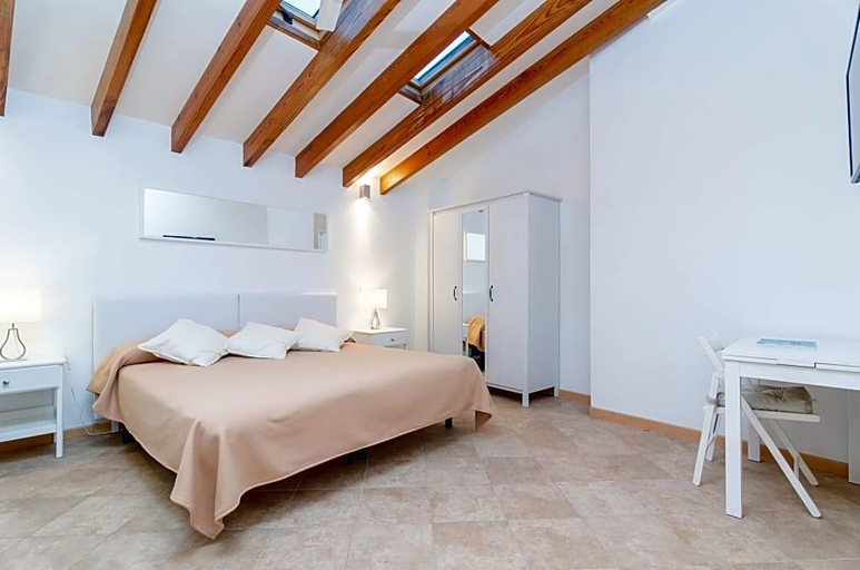 Bedroom 3, Embat Hostel, Baleares