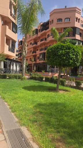 Others 4, Appartement confortable, Marrakech