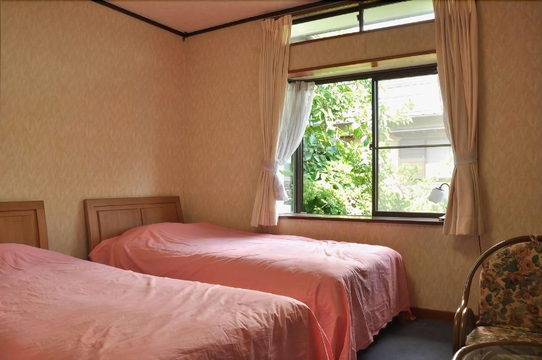 Bedroom 2, Lake Oshino Villa, Oshino