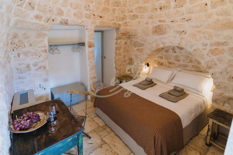 Room 5, TD Trullo Yume Whispering Olive Grove, Brindisi