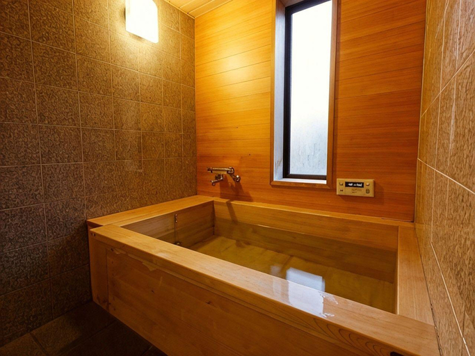Bathroom, Ako Onsen Donkairo, Akō