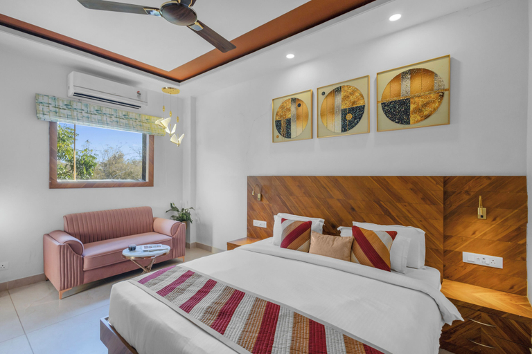 Room 4, Alaya Stays Krishna Serenity Suite, Ajmer