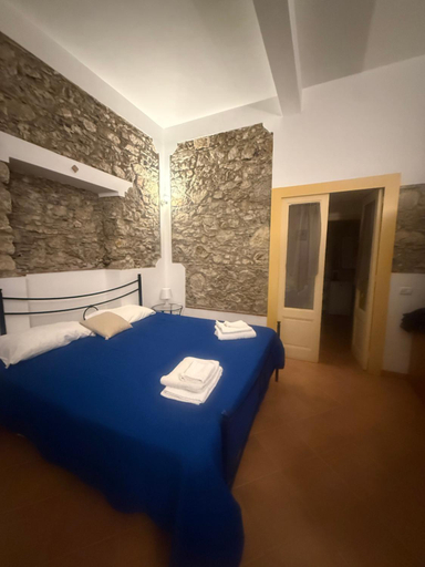 Bedroom, incantevole e storico appartamento in pieno centro, Messina