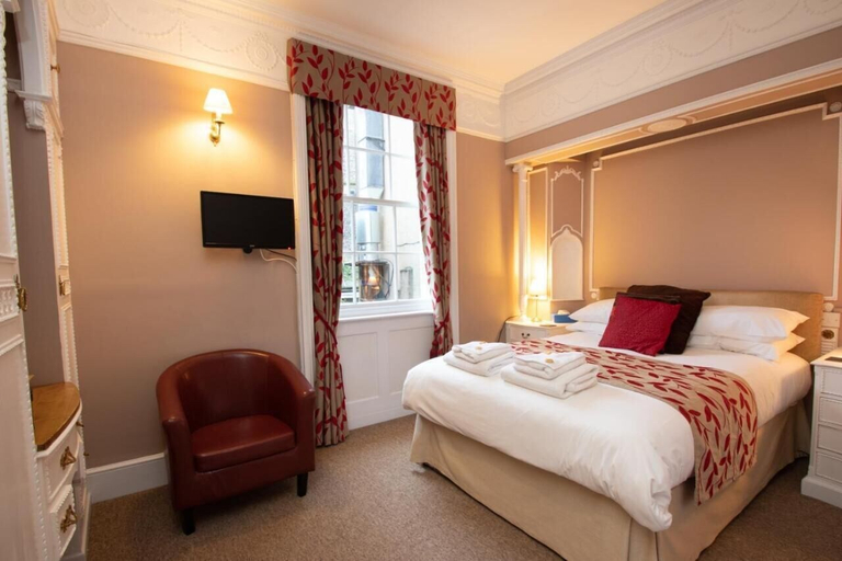 Room 3, The Town House Restaurant with Rooms, West Sussex