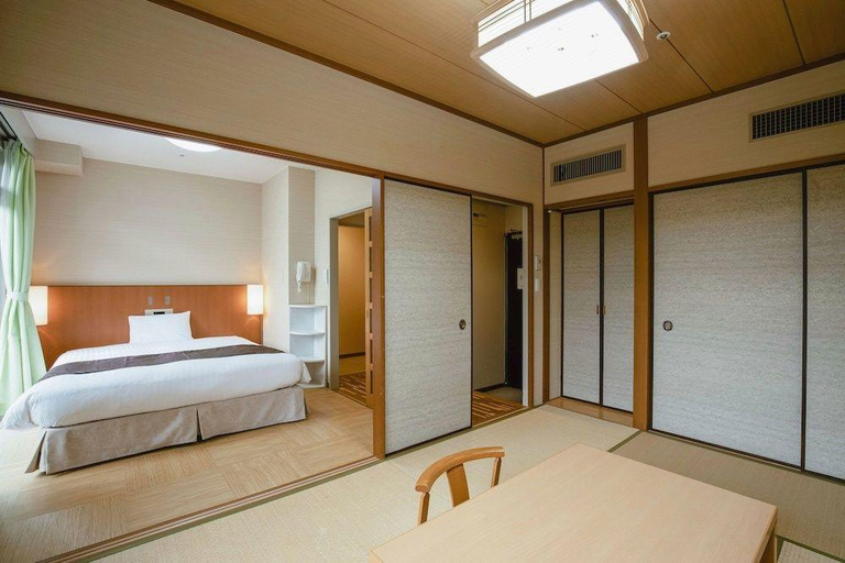 Bedroom 2, KAMENOI HOTEL KANONJI, Kan'onji