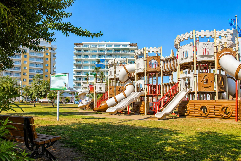 Children's area, Iskele