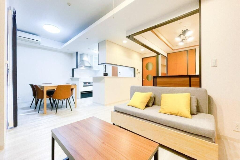 Living area 4, CITYSPIRE Sakurakawa II, Osaka