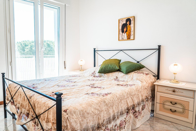 Bedroom 5, Charming getaway apartment, Venezia