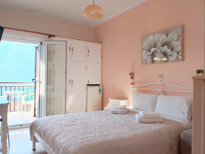 Bedroom 2, pension holidays studios, Ionian Islands