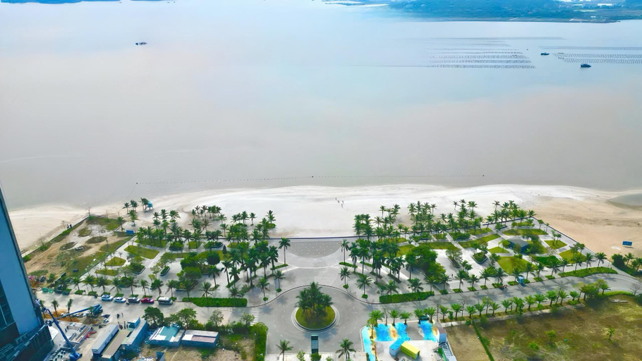 Beach 3, Villa Royal Lotus Ha Long , Hạ Long