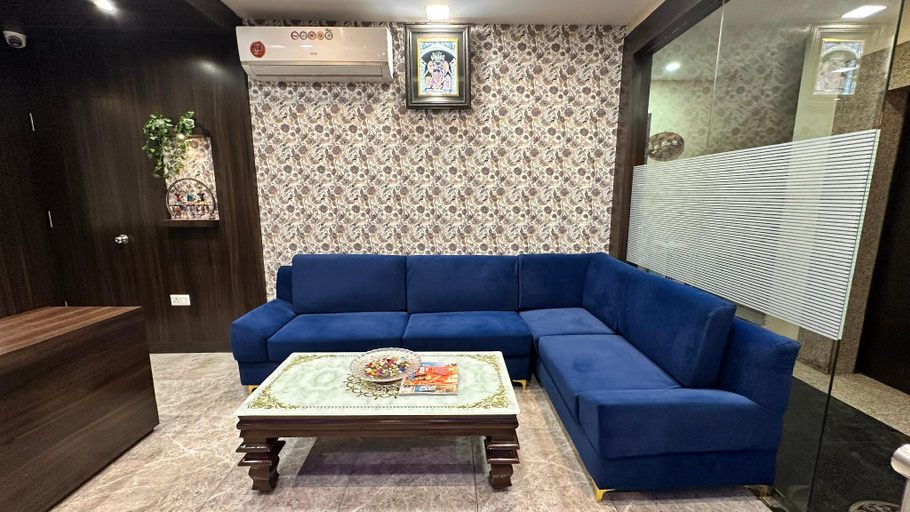 Public Area 1, Hotel Royal Ambience, Varanasi
