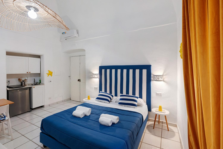 Exterior view 5, Casa Vacanza Sunshine, Napoli