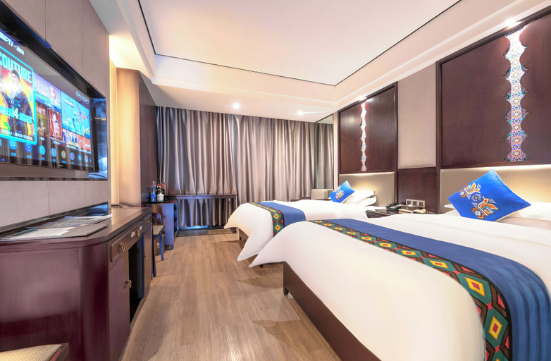 Room 2, Tianmen Summit Hotel, Zhangjiajie