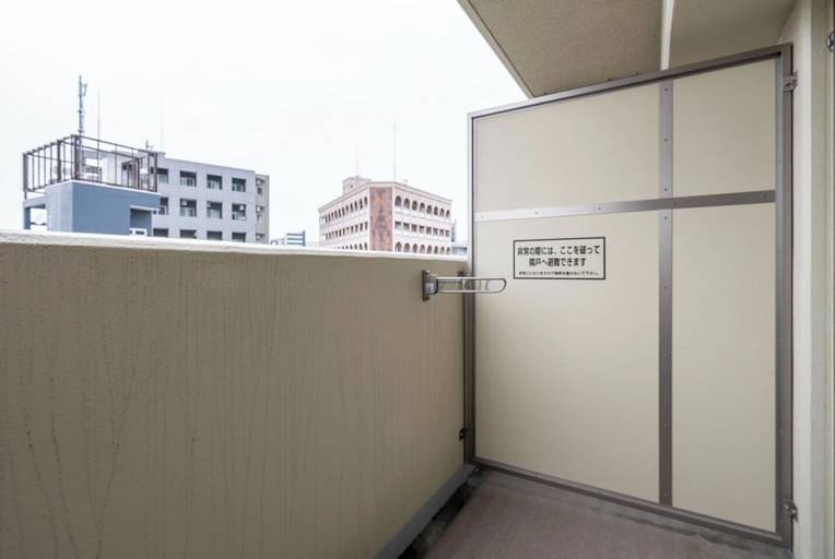 Property grounds, Anri Kitazume, Osaka