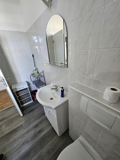 Bathroom 2, Bluestars Home, Karlovy Vary